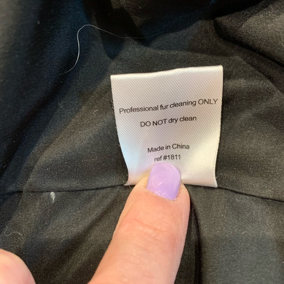 Black Dana Stein Puffer Vest with Fur Collar - Picture 7 of 7